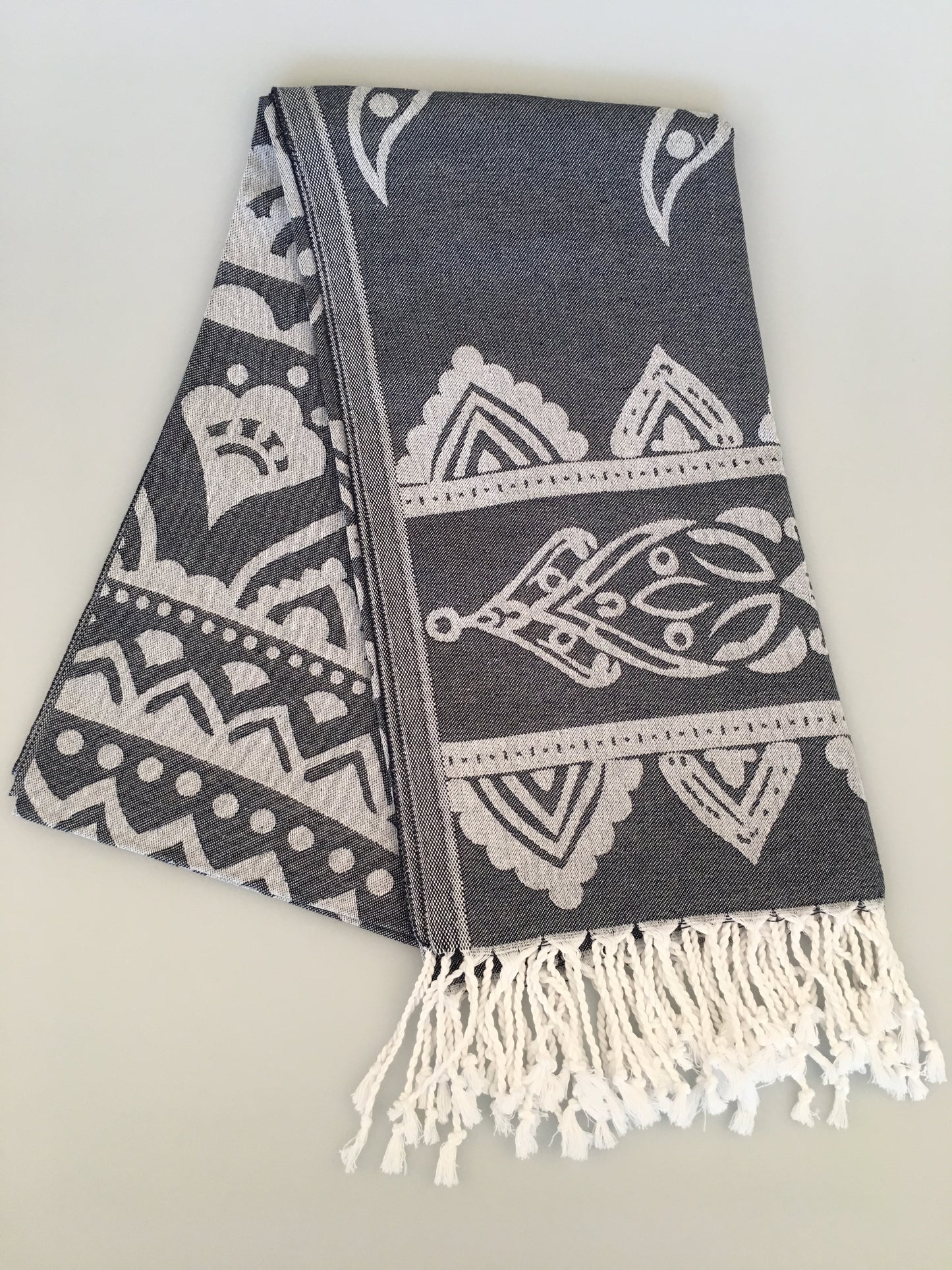 Турецкое жаккардовое полотенце Пештемаль Priene (300г / 400г)