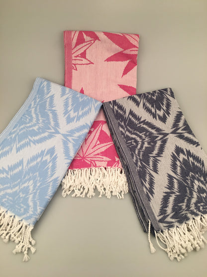 Турецкое жаккардовое полотенце Пештемаль Larisa (300г / 400г)