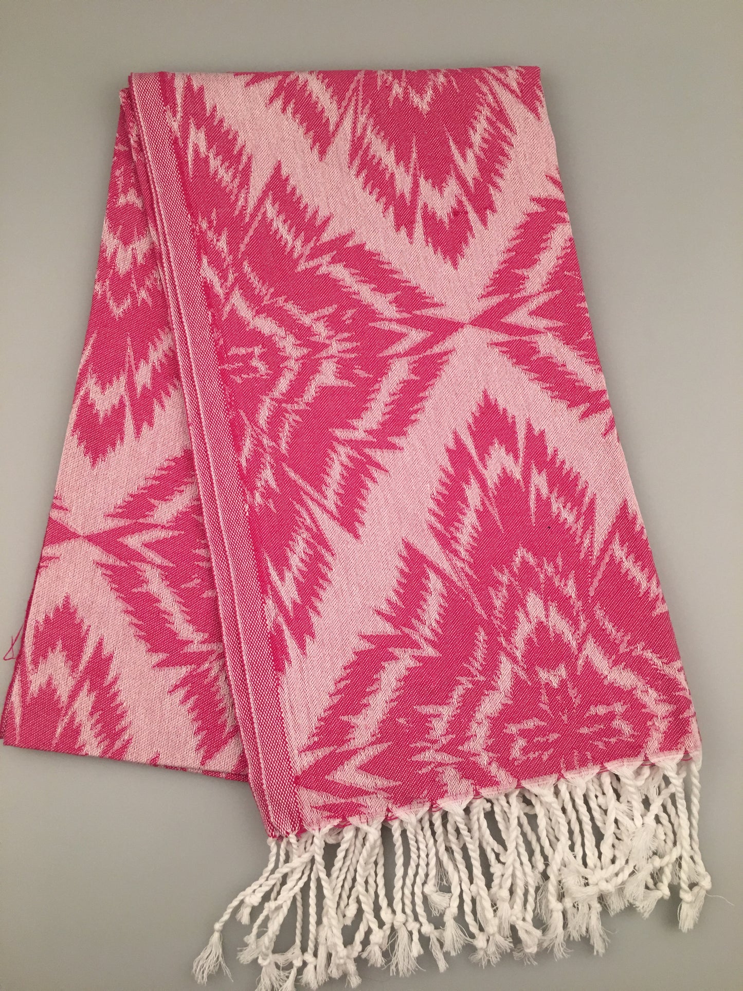 Турецкое жаккардовое полотенце Пештемаль Larisa (300г / 400г)